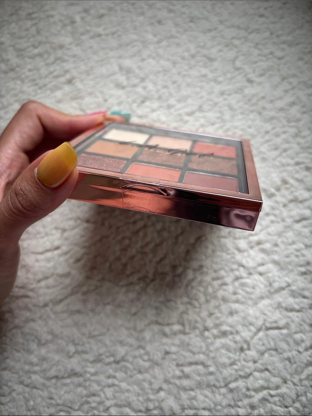 LA Girl shade eyeshadow